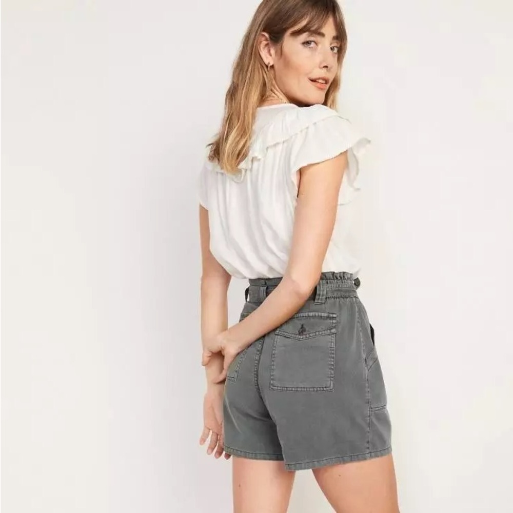 Old Navy High-Waisted Twill Workwear Paper Bag Style Cinched Gray Cargo Shorts M